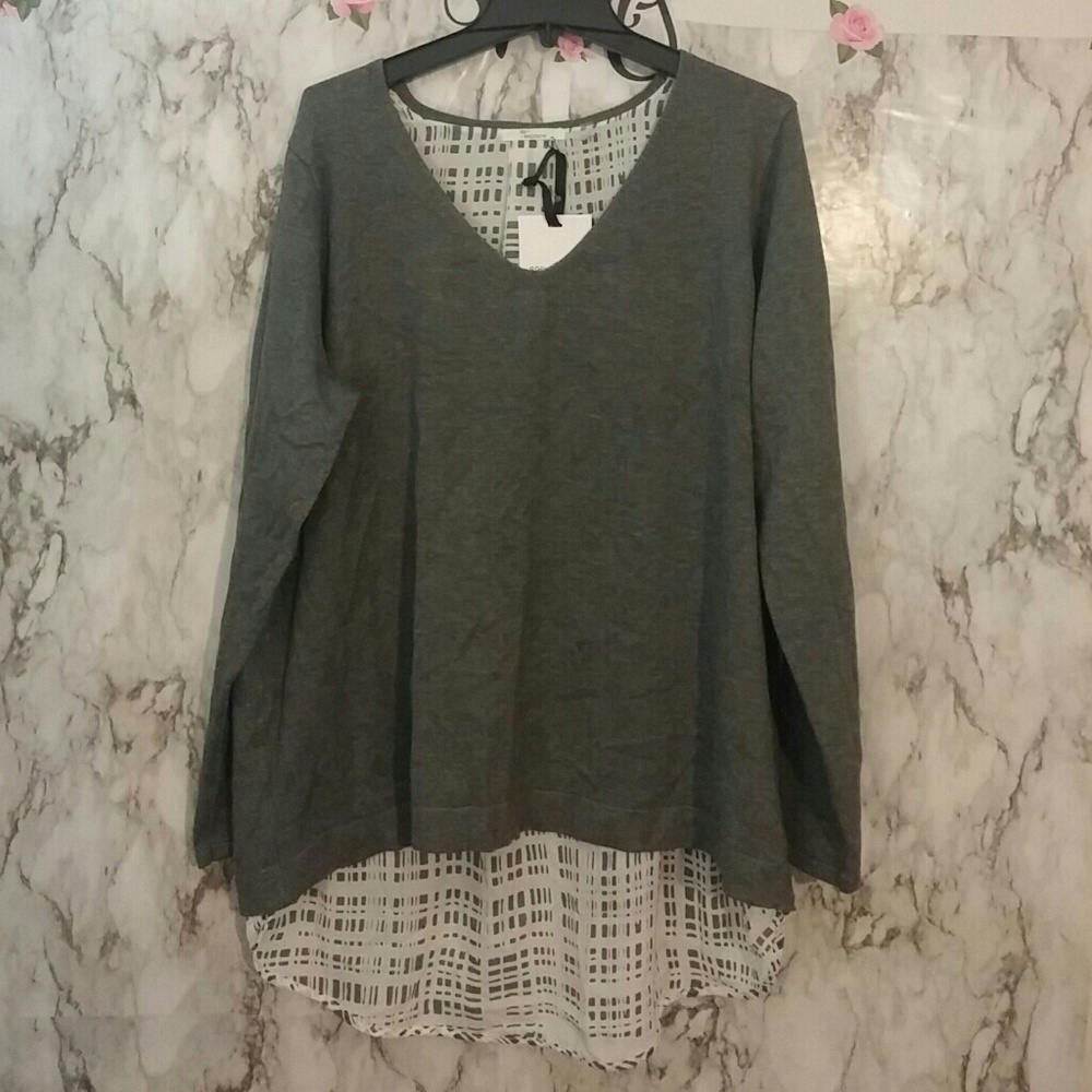 89th Madison Top
